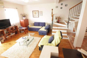 Holiday home in Novi Vinodolski 39115